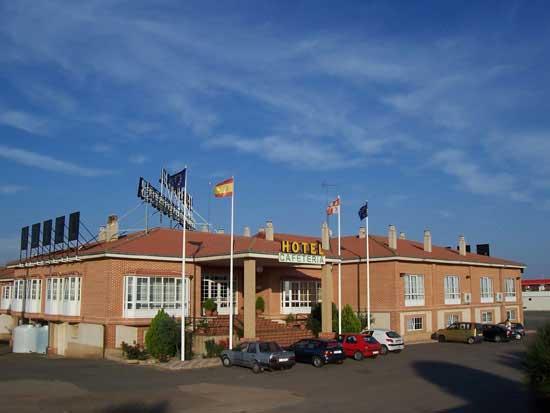 Mlc Benavente Hotell Exteriör bild